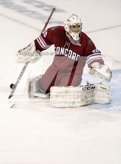 Thumbnail 3 in Bedford vs Concord (NHIAA D1 Final) photogallery.