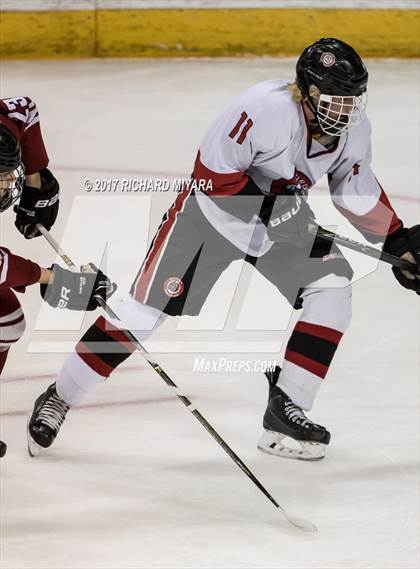 Thumbnail 3 in Bedford vs Concord (NHIAA D1 Final) photogallery.