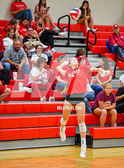 Thumbnail 2 in East Bernard vs Bellville (Scrimmage) photogallery.