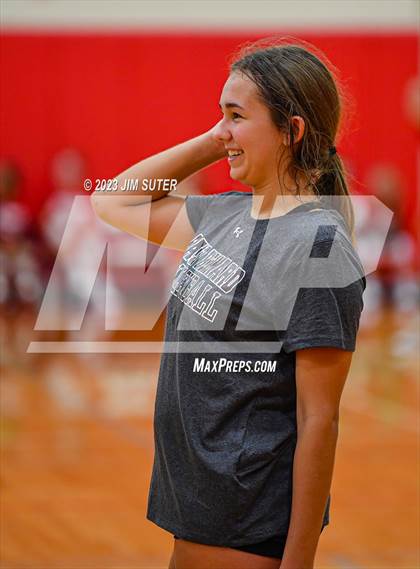 Thumbnail 3 in East Bernard vs Bellville (Scrimmage) photogallery.