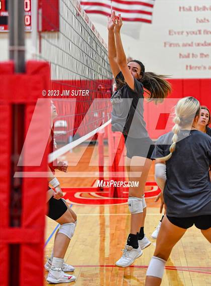 Thumbnail 2 in East Bernard vs Bellville (Scrimmage) photogallery.