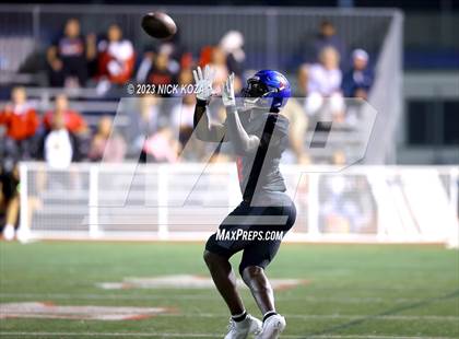 Thumbnail 3 in Timpview vs. Los Alamitos photogallery.