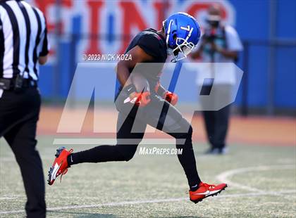 Thumbnail 3 in Timpview vs. Los Alamitos photogallery.