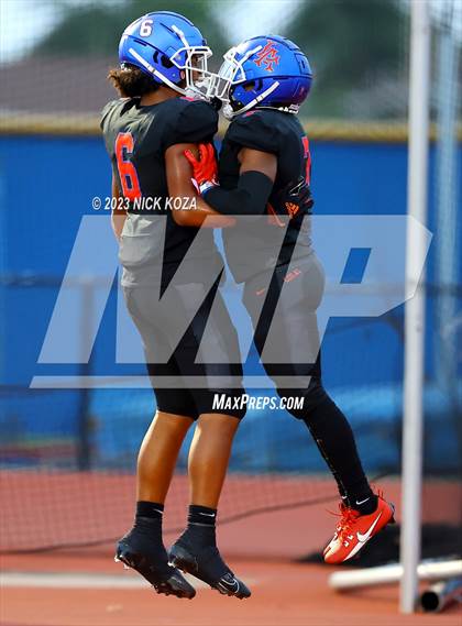 Thumbnail 2 in Timpview vs. Los Alamitos photogallery.