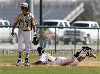 Thumbnail 1 in Crandall vs Palmer (Ferris Tournament) photogallery.