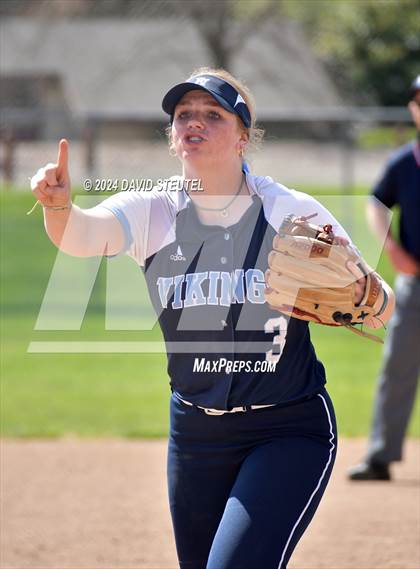 Thumbnail 2 in Bella Vista vs. Pleasant Valley (Stephanie LeDoux Tournament) photogallery.