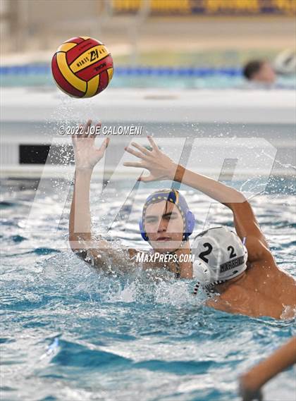 Thumbnail 3 in Alamo Heights vs Marshall (Bi District) photogallery.