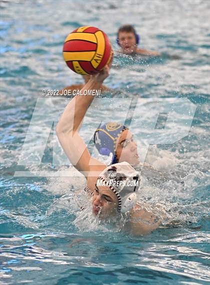 Thumbnail 2 in Alamo Heights vs Marshall (Bi District) photogallery.