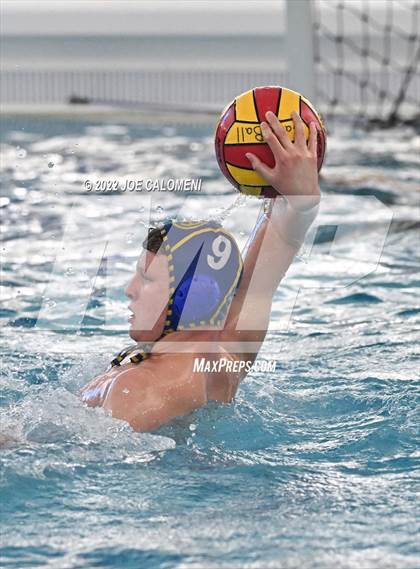 Thumbnail 2 in Alamo Heights vs Marshall (Bi District) photogallery.