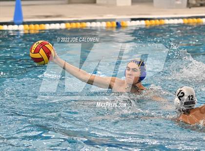 Thumbnail 3 in Alamo Heights vs Marshall (Bi District) photogallery.
