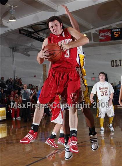 Thumbnail 1 in Oliver Springs vs Loudon (Oliver Springs Bobcat Thanksgiving Classic) photogallery.