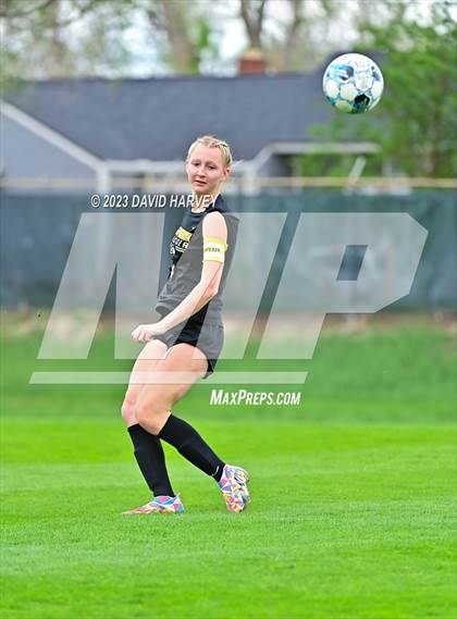 Thumbnail 3 in Green Mountain vs Golden (CHSAA 4A Playoff Round One) photogallery.