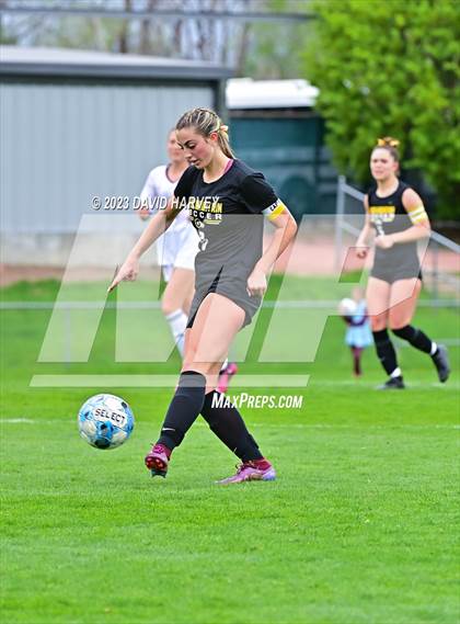 Thumbnail 3 in Green Mountain vs Golden (CHSAA 4A Playoff Round One) photogallery.