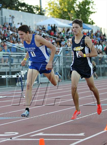 Thumbnail 1 in SJS Masters Track and Field (Boys Track Events) photogallery.