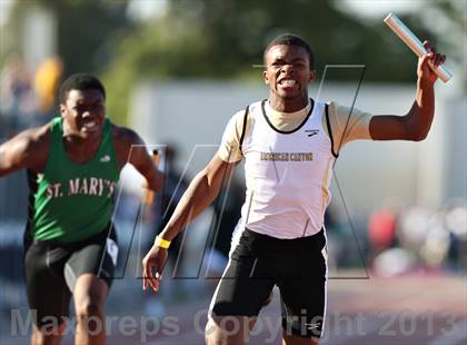 Thumbnail 1 in SJS Masters Track and Field (Boys Track Events) photogallery.