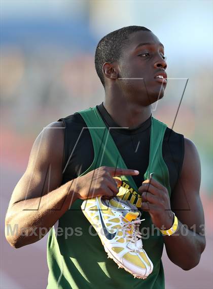 Thumbnail 1 in SJS Masters Track and Field (Boys Track Events) photogallery.