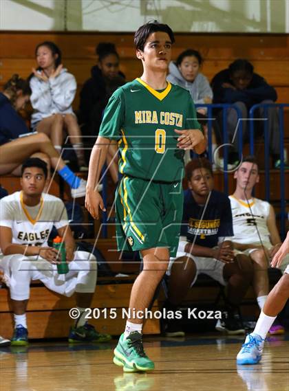 Thumbnail 1 in Mira Costa vs. El Segundo (El Segundo Tournament) photogallery.