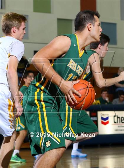 Thumbnail 3 in Mira Costa vs. El Segundo (El Segundo Tournament) photogallery.