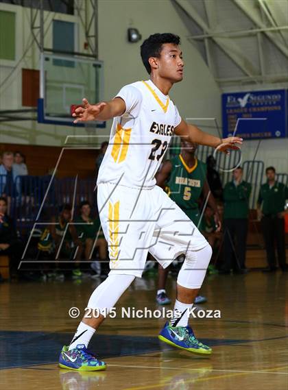 Thumbnail 2 in Mira Costa vs. El Segundo (El Segundo Tournament) photogallery.