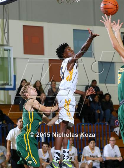 Thumbnail 2 in Mira Costa vs. El Segundo (El Segundo Tournament) photogallery.