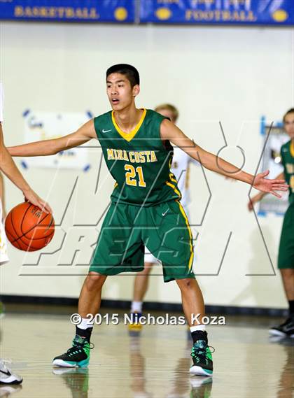 Thumbnail 2 in Mira Costa vs. El Segundo (El Segundo Tournament) photogallery.