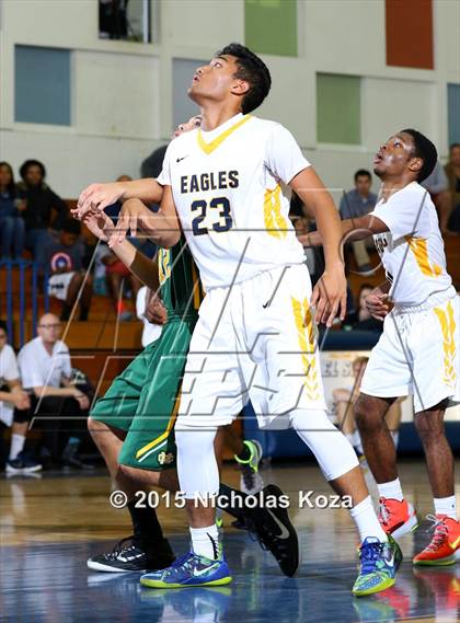 Thumbnail 3 in Mira Costa vs. El Segundo (El Segundo Tournament) photogallery.