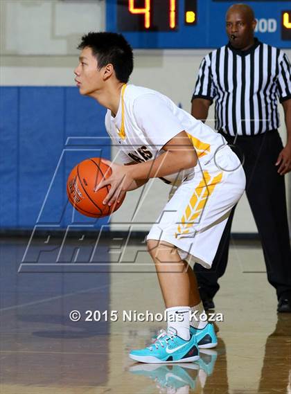 Thumbnail 2 in Mira Costa vs. El Segundo (El Segundo Tournament) photogallery.