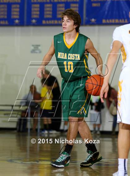 Thumbnail 2 in Mira Costa vs. El Segundo (El Segundo Tournament) photogallery.