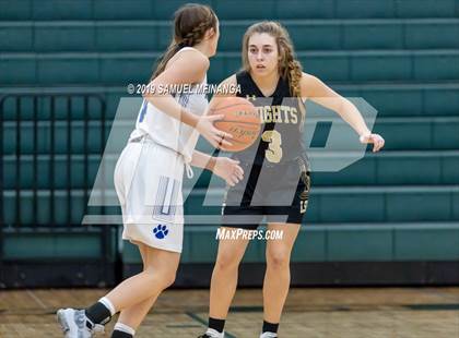 Thumbnail 2 in Kearney vs. Lincoln Southeast (HAC Tournament) photogallery.