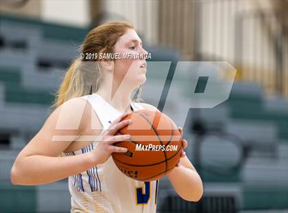 Thumbnail 2 in Kearney vs. Lincoln Southeast (HAC Tournament) photogallery.