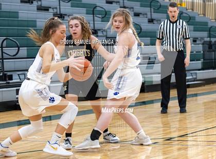 Thumbnail 3 in Kearney vs. Lincoln Southeast (HAC Tournament) photogallery.
