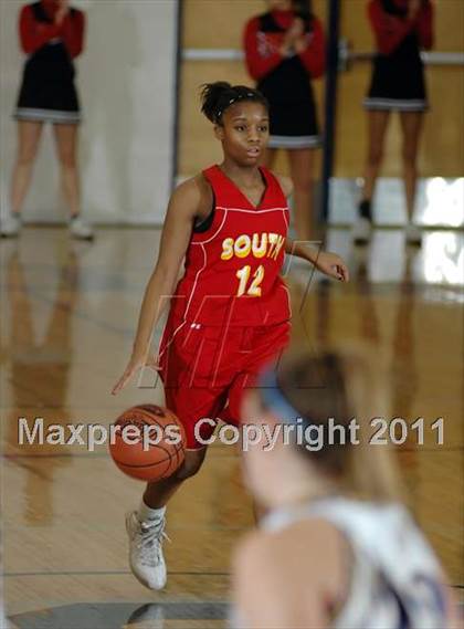 Thumbnail 3 in Muhlenberg South vs. Muhlenberg North (10th District Tournament) photogallery.