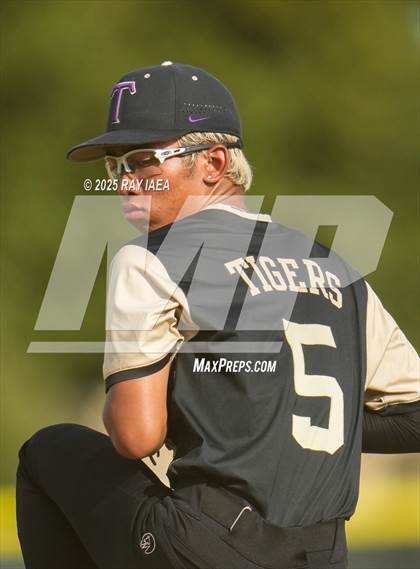 Thumbnail 3 in Tokay @ Hughson photogallery.