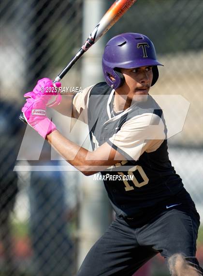 Thumbnail 1 in Tokay @ Hughson photogallery.