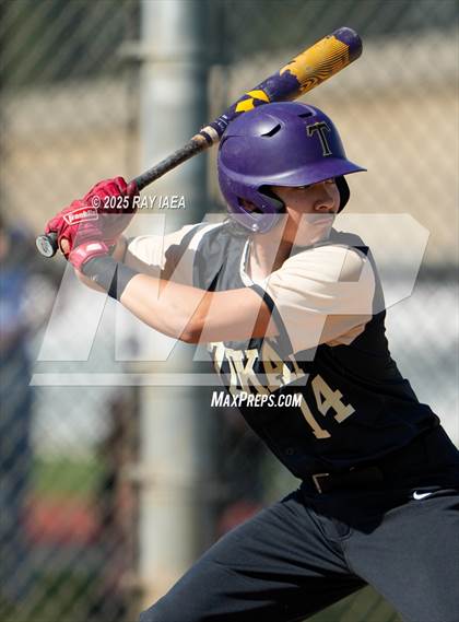 Thumbnail 1 in Tokay @ Hughson photogallery.