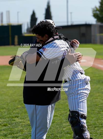 Thumbnail 1 in Tokay @ Hughson photogallery.