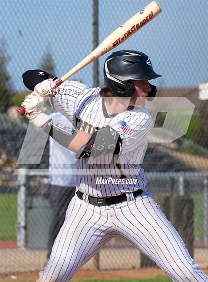Thumbnail 1 in Tokay @ Hughson photogallery.