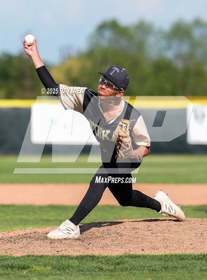 Thumbnail 2 in Tokay @ Hughson photogallery.