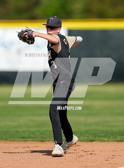 Thumbnail 1 in Tokay @ Hughson photogallery.