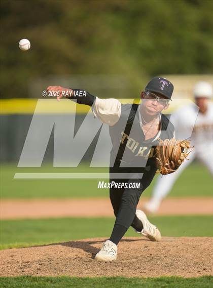 Thumbnail 1 in Tokay @ Hughson photogallery.