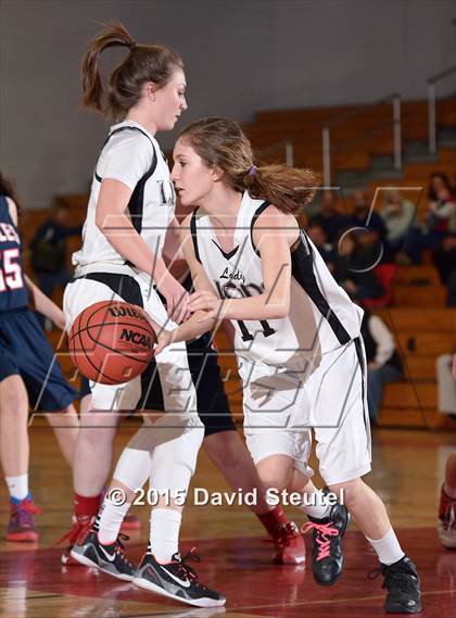 Thumbnail 3 in Turlock Christian vs. Valley Christian (CIF SJS D6 Final) photogallery.