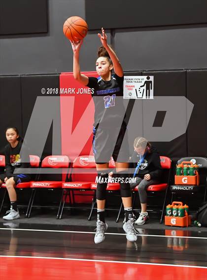 Thumbnail 3 in Miami Country Day vs. Windward  (Nike Tournament of Champions)  photogallery.