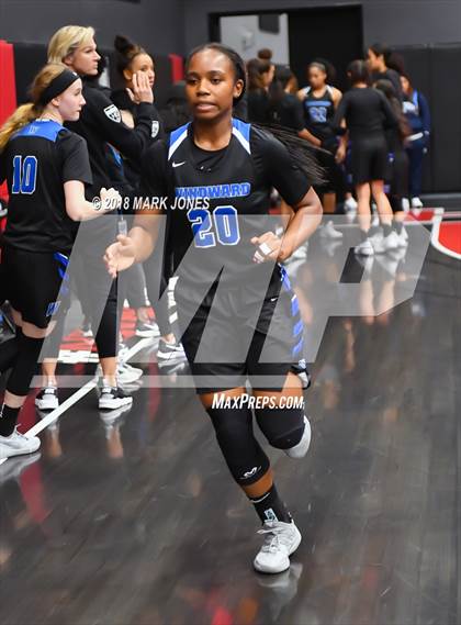 Thumbnail 3 in Miami Country Day vs. Windward  (Nike Tournament of Champions)  photogallery.