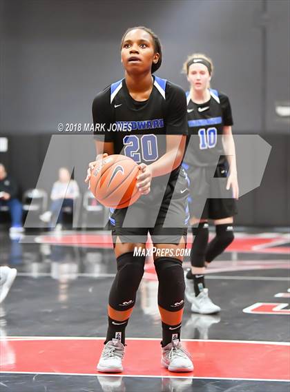 Thumbnail 2 in Miami Country Day vs. Windward  (Nike Tournament of Champions)  photogallery.