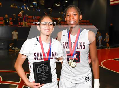 Thumbnail 1 in Miami Country Day vs. Windward  (Nike Tournament of Champions)  photogallery.