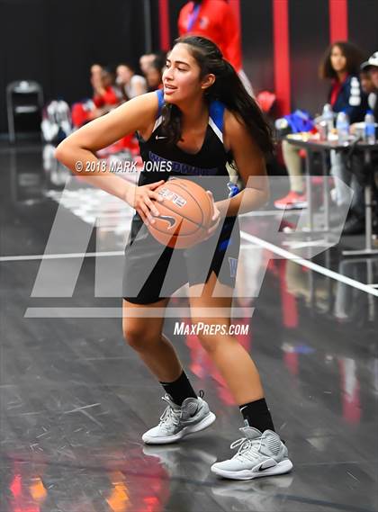 Thumbnail 2 in Miami Country Day vs. Windward  (Nike Tournament of Champions)  photogallery.
