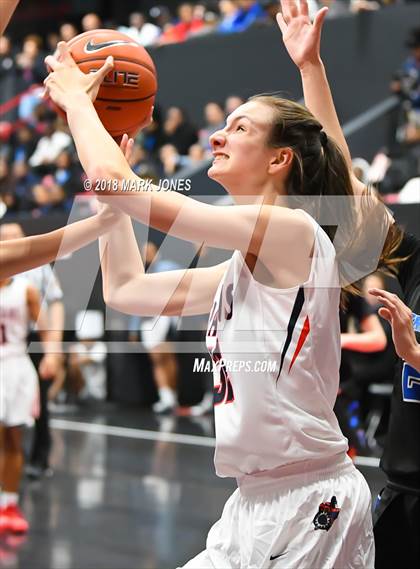 Thumbnail 2 in Miami Country Day vs. Windward  (Nike Tournament of Champions)  photogallery.