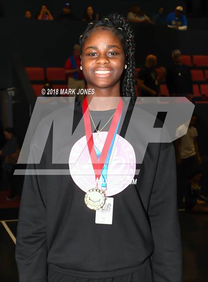 Thumbnail 3 in Miami Country Day vs. Windward  (Nike Tournament of Champions)  photogallery.