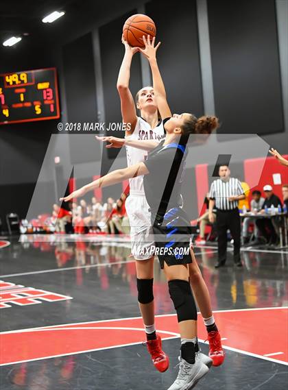 Thumbnail 3 in Miami Country Day vs. Windward  (Nike Tournament of Champions)  photogallery.