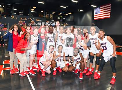 Thumbnail 1 in Miami Country Day vs. Windward  (Nike Tournament of Champions)  photogallery.